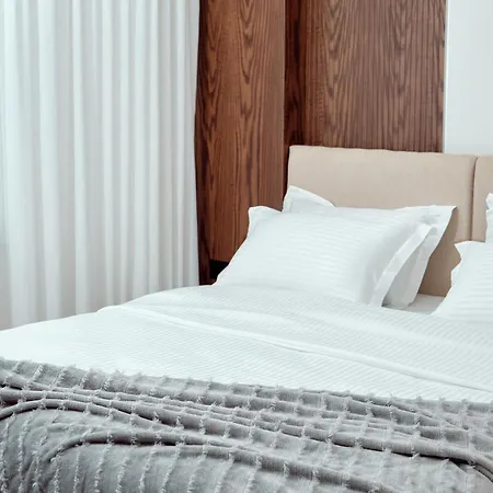 Godija 1 * 地拉那